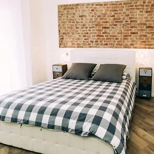 Mazzini 33 Aparthotel Lainate